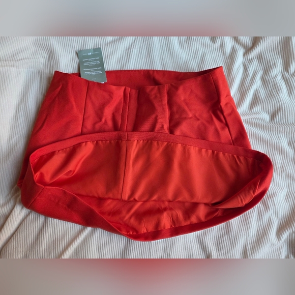 H&M 3 Pieces Set Blazer Sz M + Pants & Skirt Sz 10 Red Nwt - Picture 16 of 16